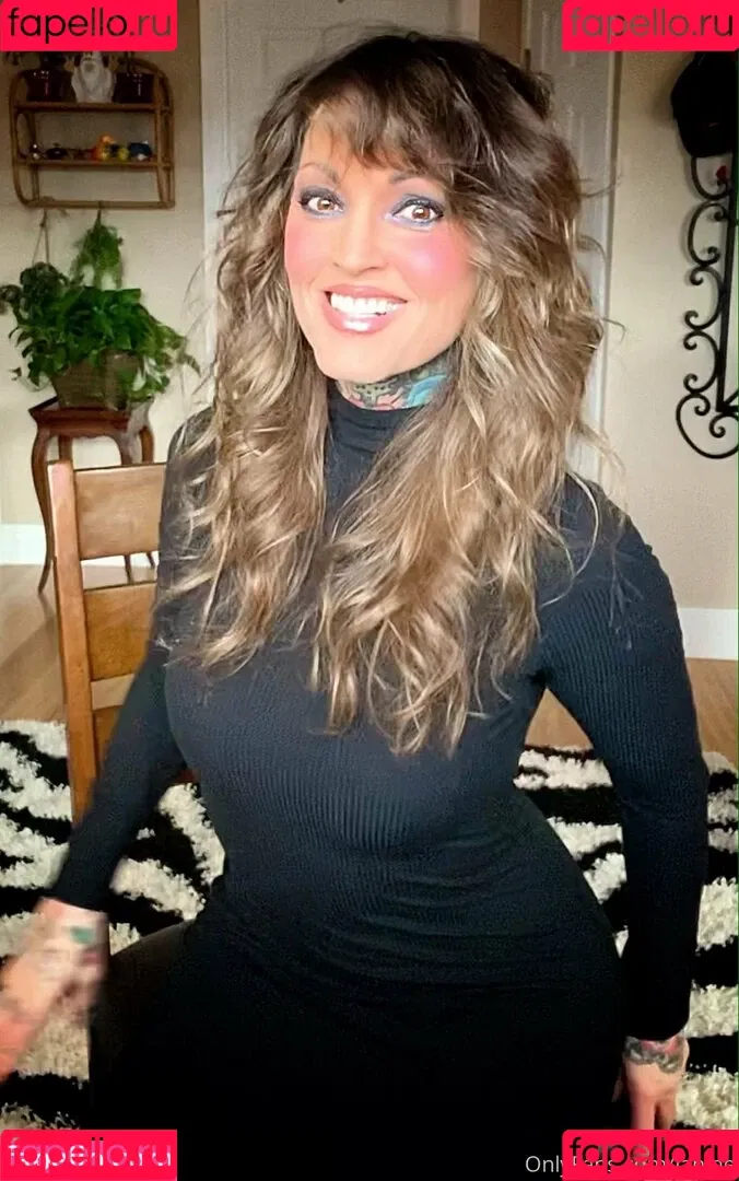 janine Onlyfans Photo Gallery 