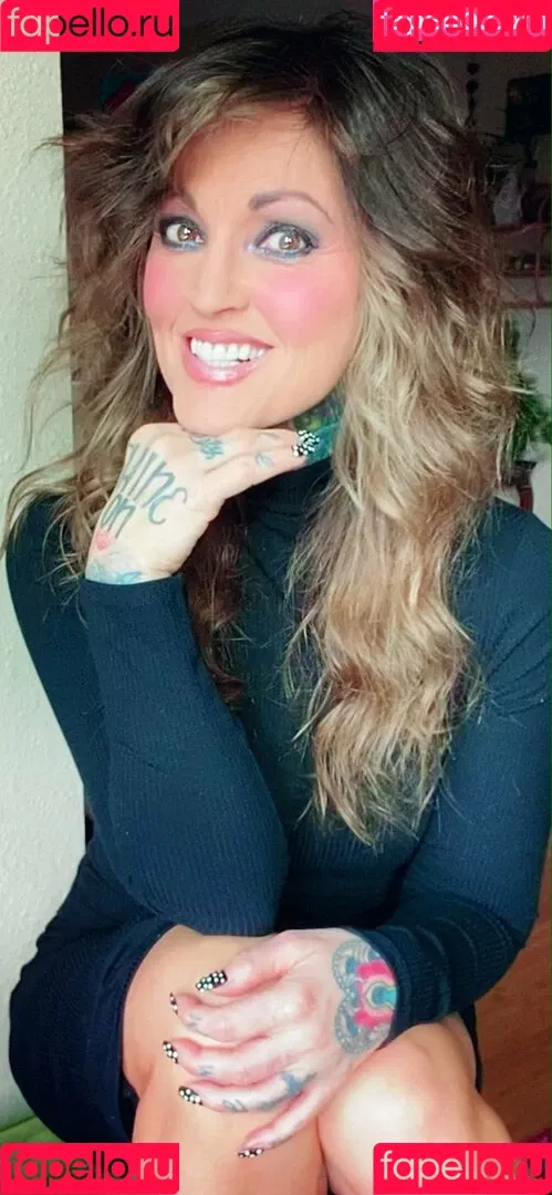 janine Onlyfans Photo Gallery 