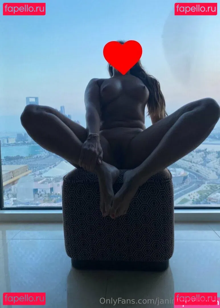 janine Onlyfans Photo Gallery 