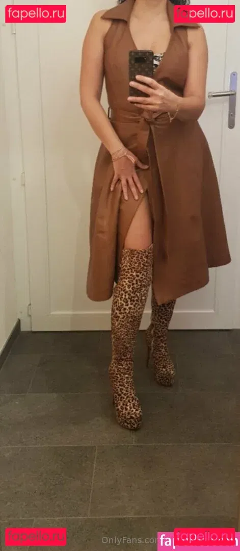 janine Onlyfans Photo Gallery 