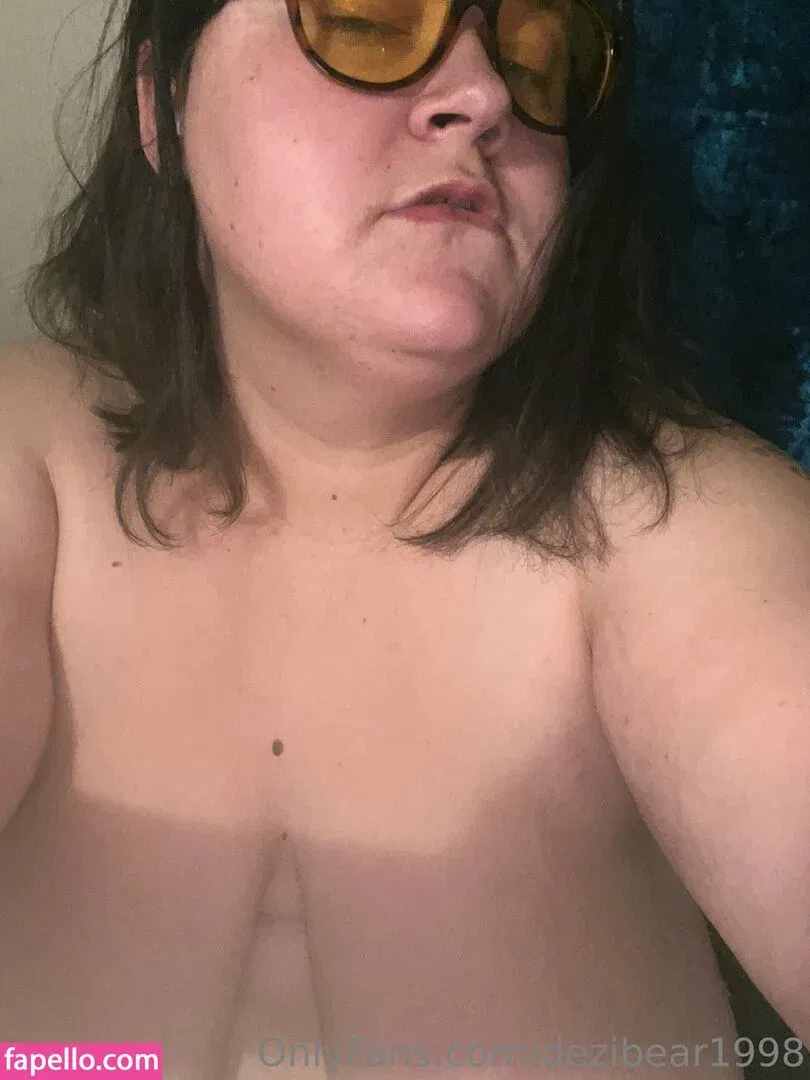 dezibear1998 Onlyfans Photo Gallery 