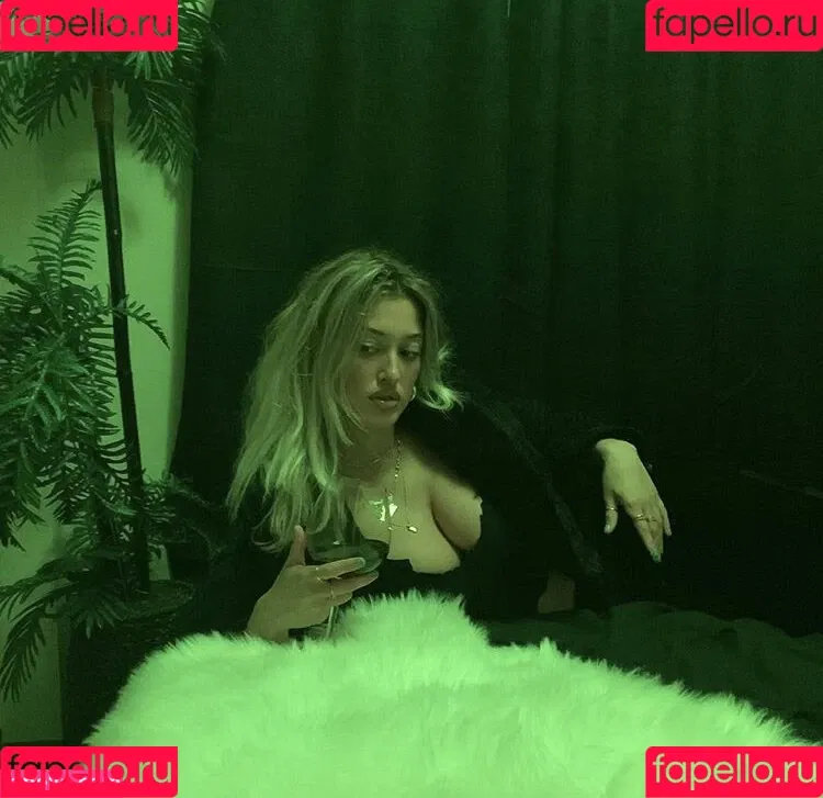 Lindsey Kevitch Onlyfans Photo Gallery 