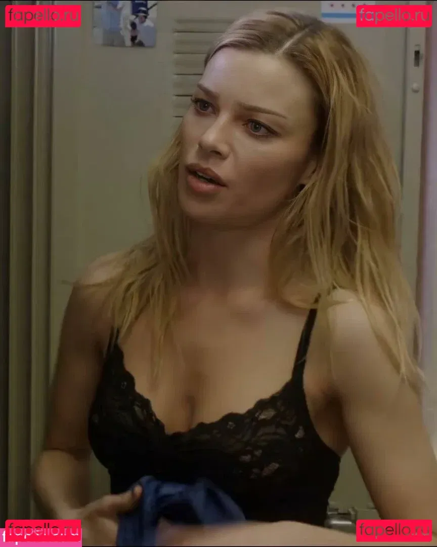 Lauren German Onlyfans Photo Gallery 