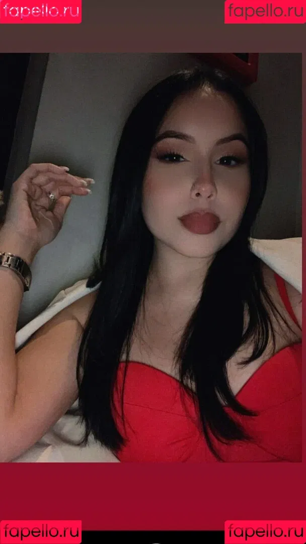 Alejandramariaxo Onlyfans Photo Gallery 
