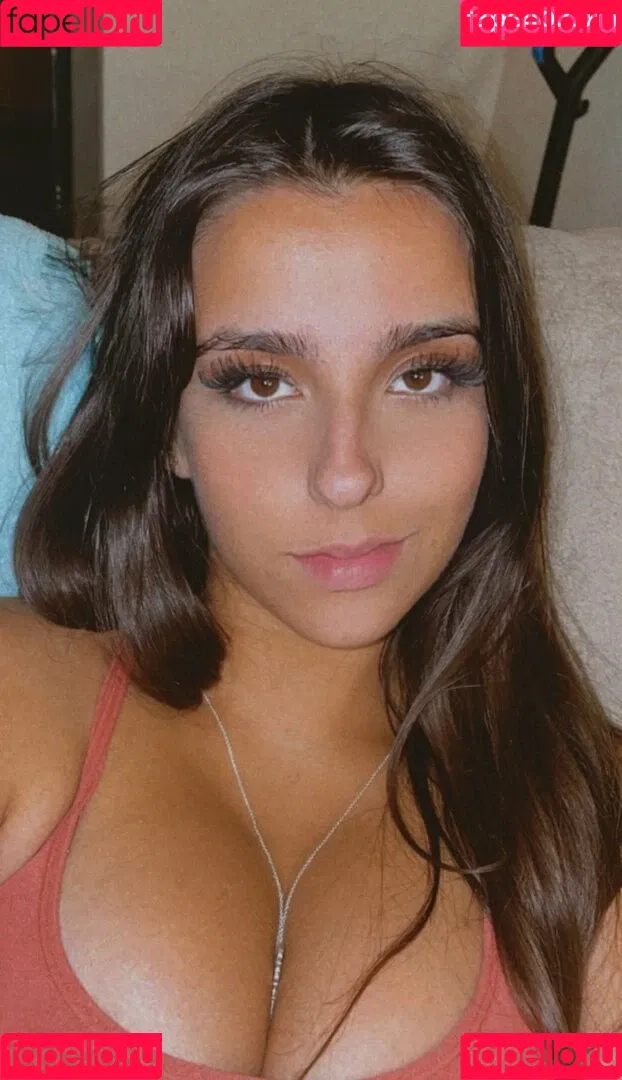 Theodora Moutinho Onlyfans Photo Gallery 