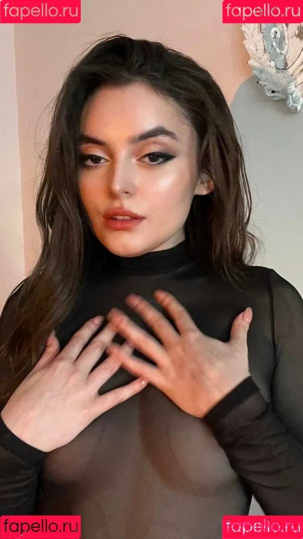 webdevva Onlyfans Photo Gallery 