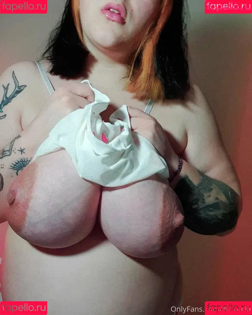 gigiouija Onlyfans Photo Gallery 