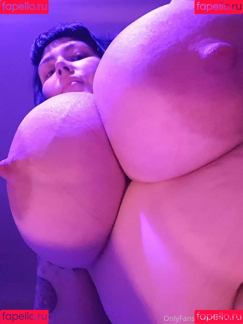 gigiouija Onlyfans Photo Gallery 