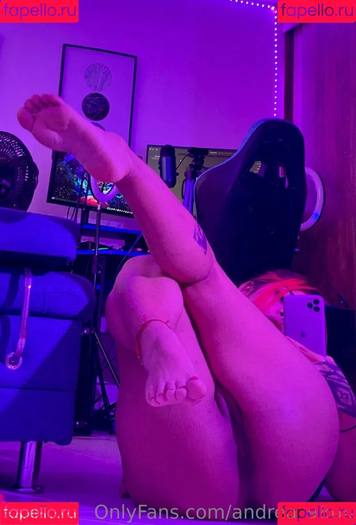 andrea_9864 Onlyfans Photo Gallery 
