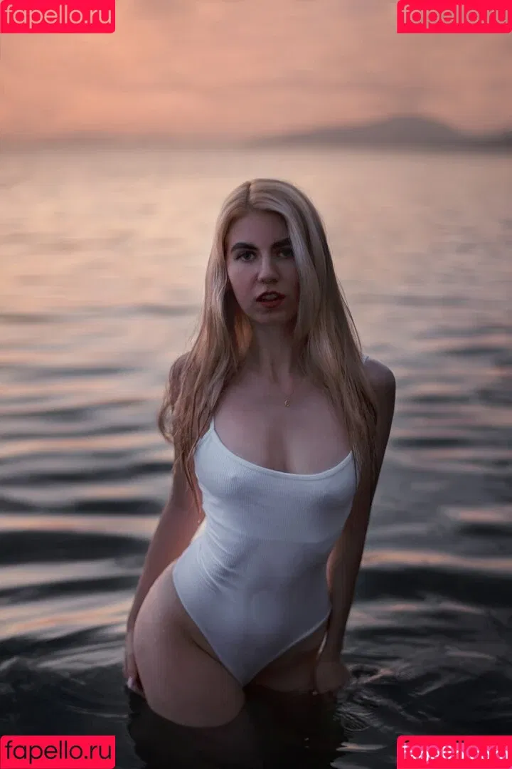 Sasha Dias Onlyfans Photo Gallery 