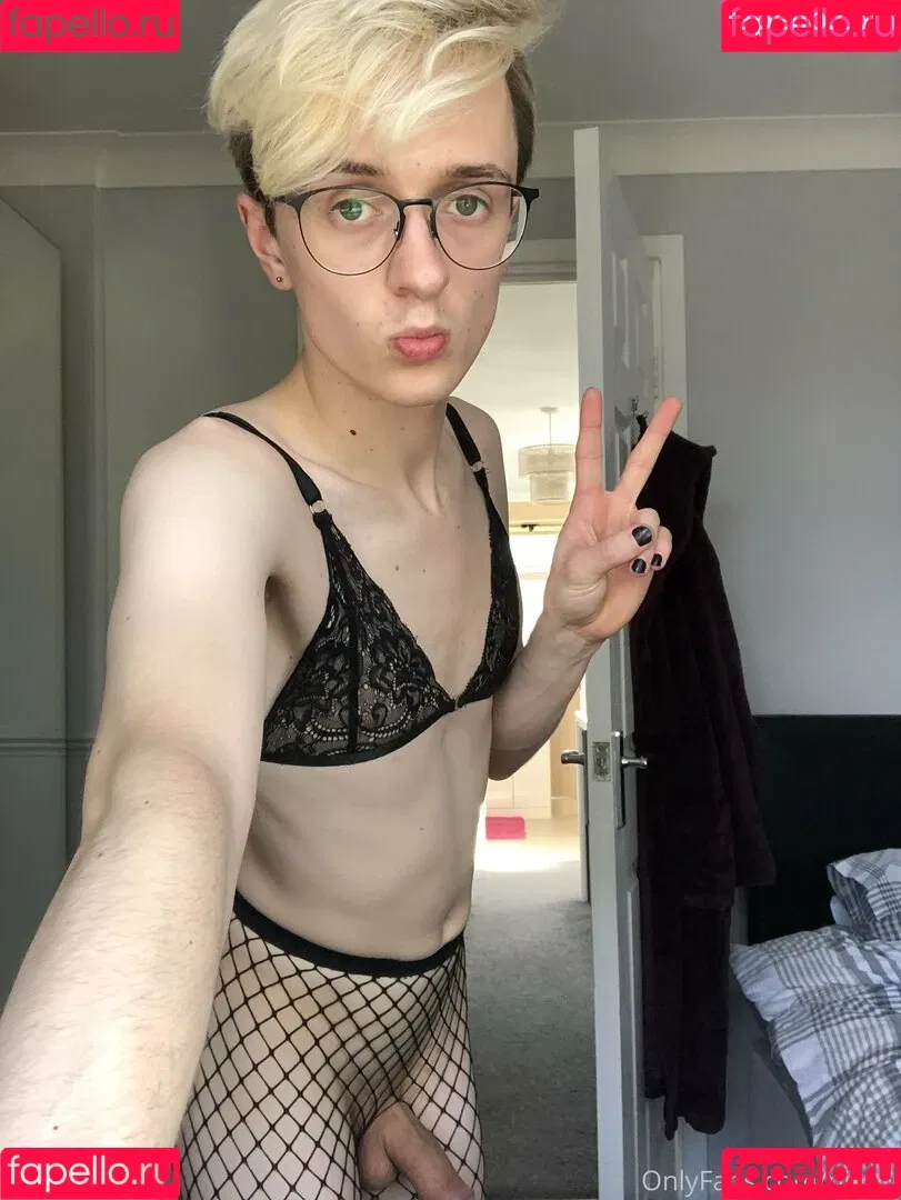 pierbi Onlyfans Photo Gallery 