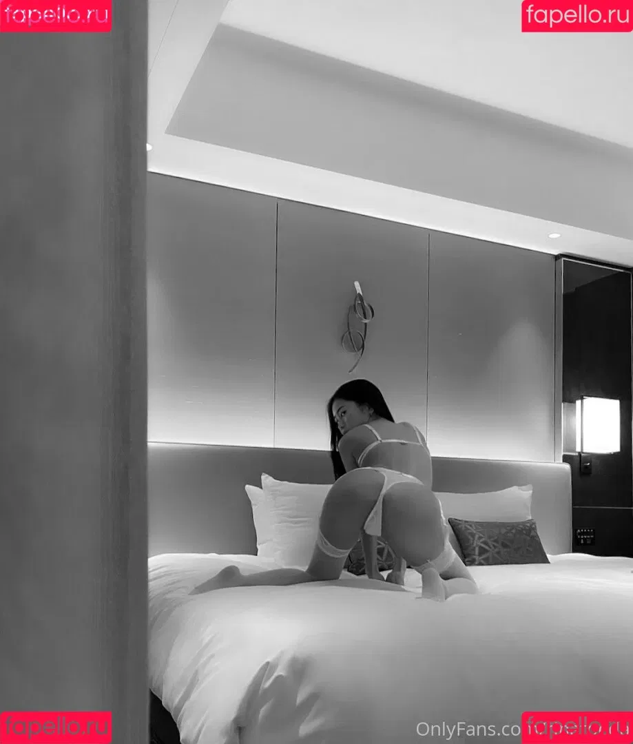 Rina Toeda Onlyfans Photo Gallery 