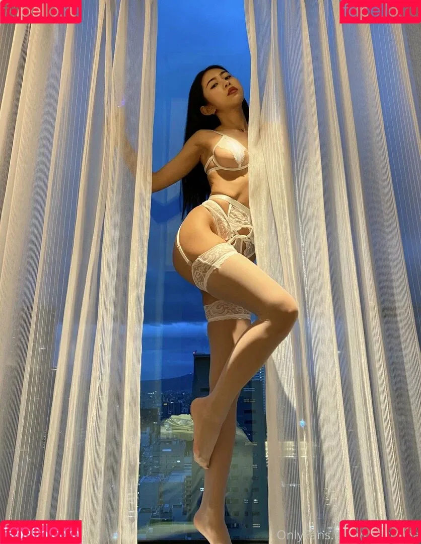 Rina Toeda Onlyfans Photo Gallery 