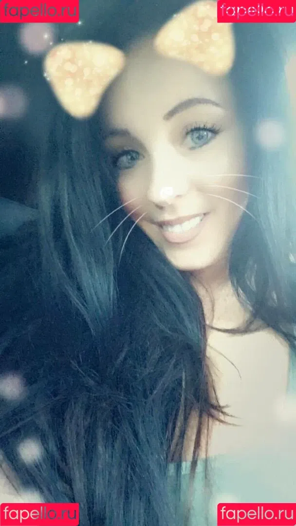 Kelly Louise Sheridan Onlyfans Photo Gallery 