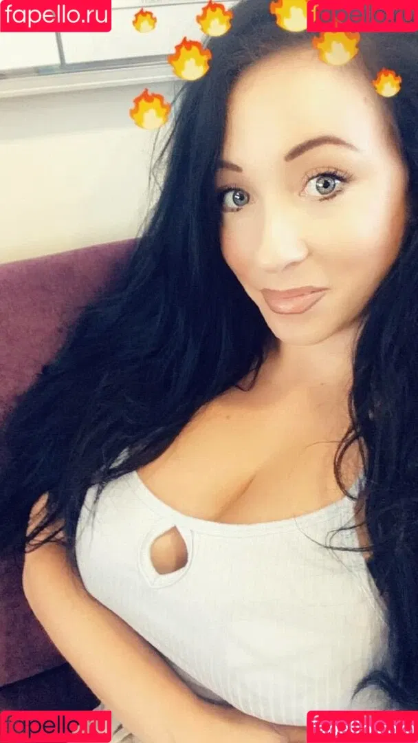 Kelly Louise Sheridan Onlyfans Photo Gallery 
