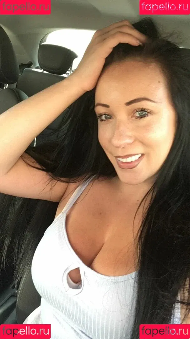 Kelly Louise Sheridan Onlyfans Photo Gallery 