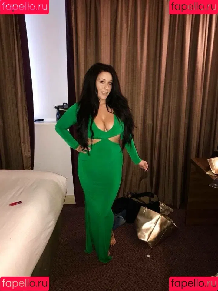 Kelly Louise Sheridan Onlyfans Photo Gallery 