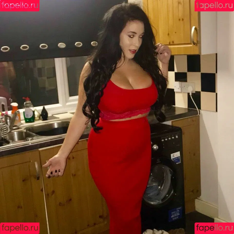 Kelly Louise Sheridan Onlyfans Photo Gallery 