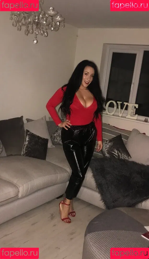 Kelly Louise Sheridan Onlyfans Photo Gallery 