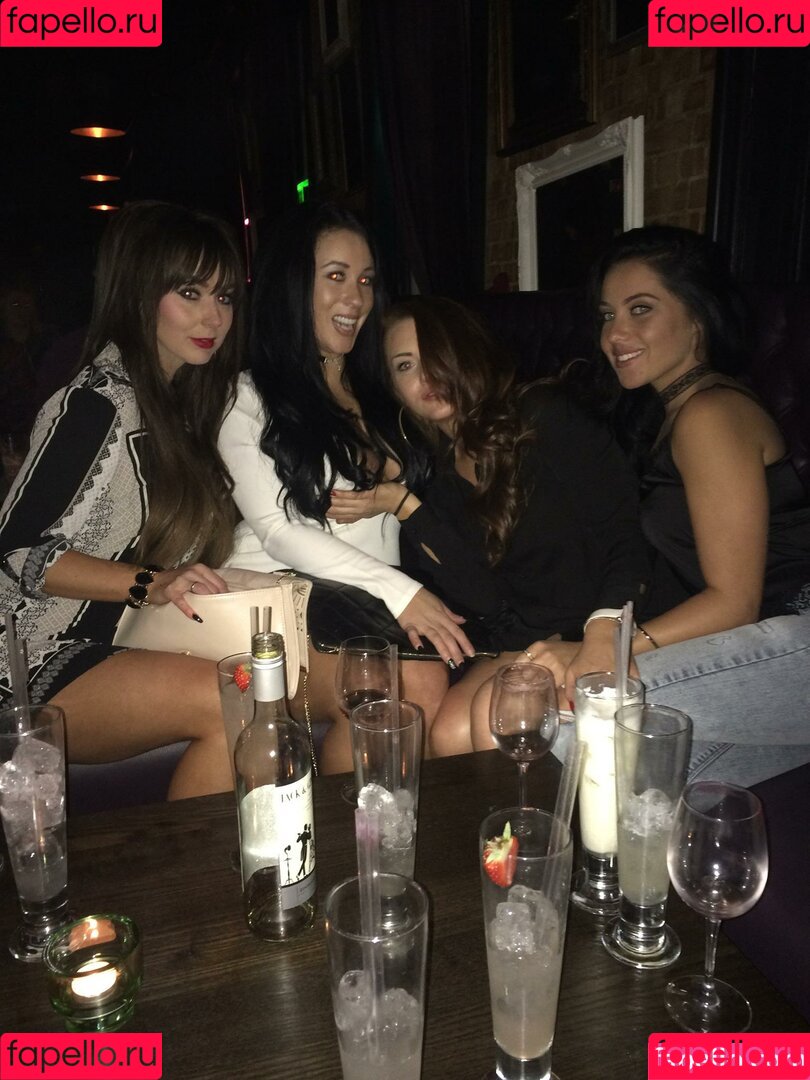 Kelly Louise Sheridan Onlyfans Photo Gallery 