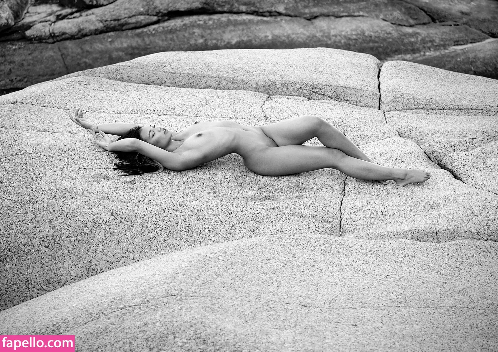 Victoria Eik Onlyfans Photo Gallery 