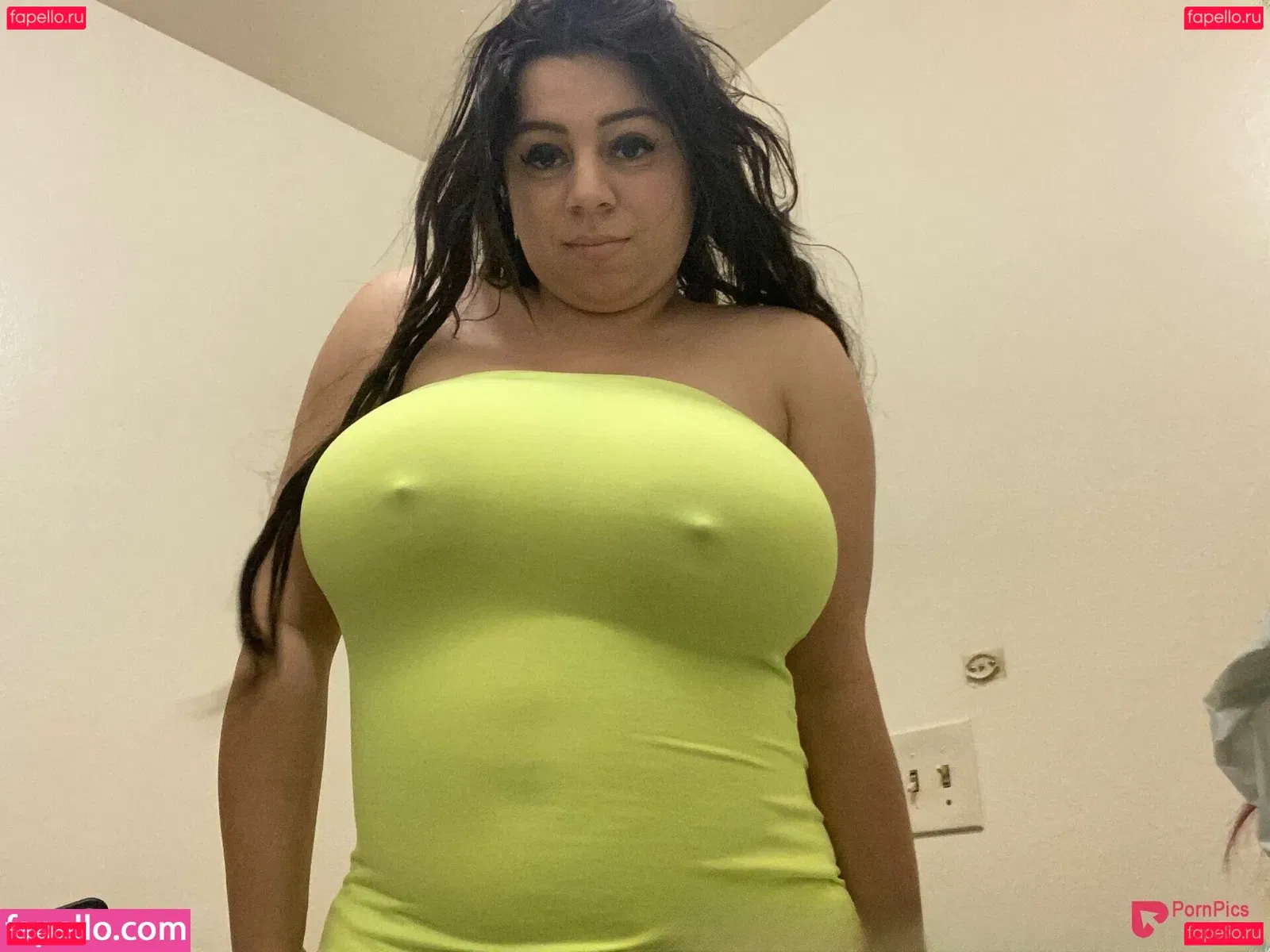 sarahbaby5454 Onlyfans Photo Gallery 