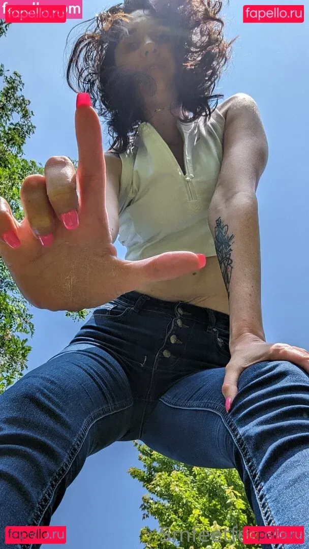 giantessmason Onlyfans Photo Gallery 