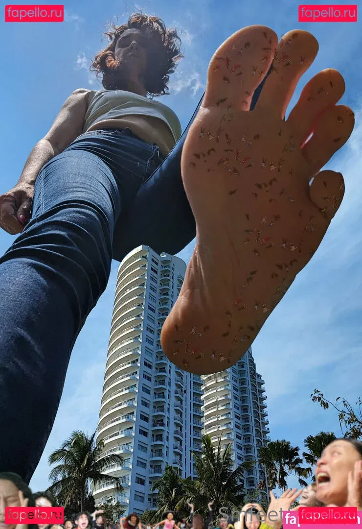 giantessmason Onlyfans Photo Gallery 