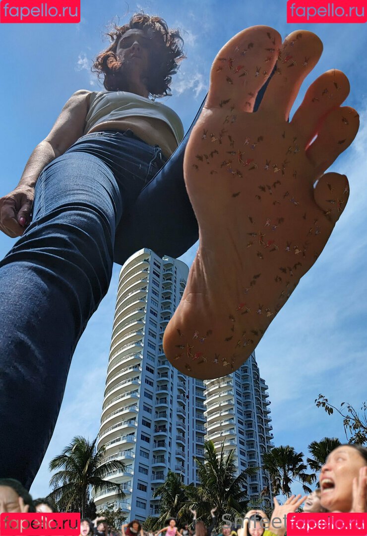 giantessmason Onlyfans Photo Gallery 