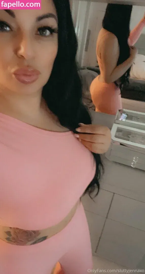 sluttyjennaxo Onlyfans Photo Gallery 