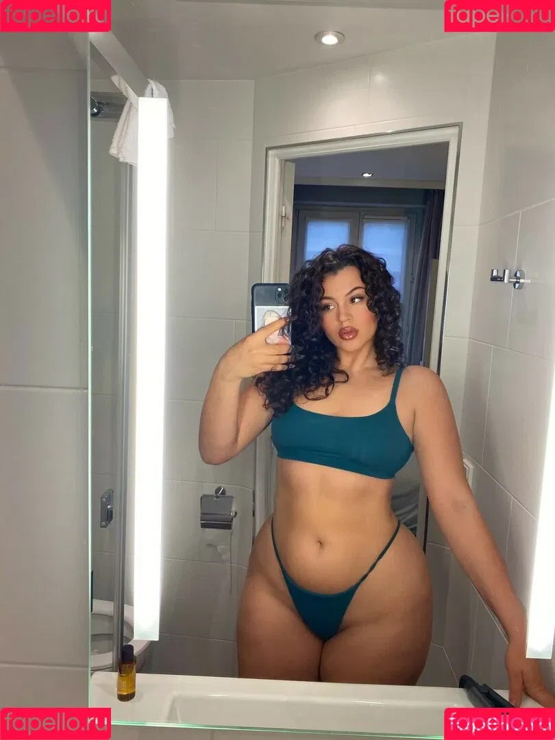 Valeria Vendetta Onlyfans Photo Gallery 