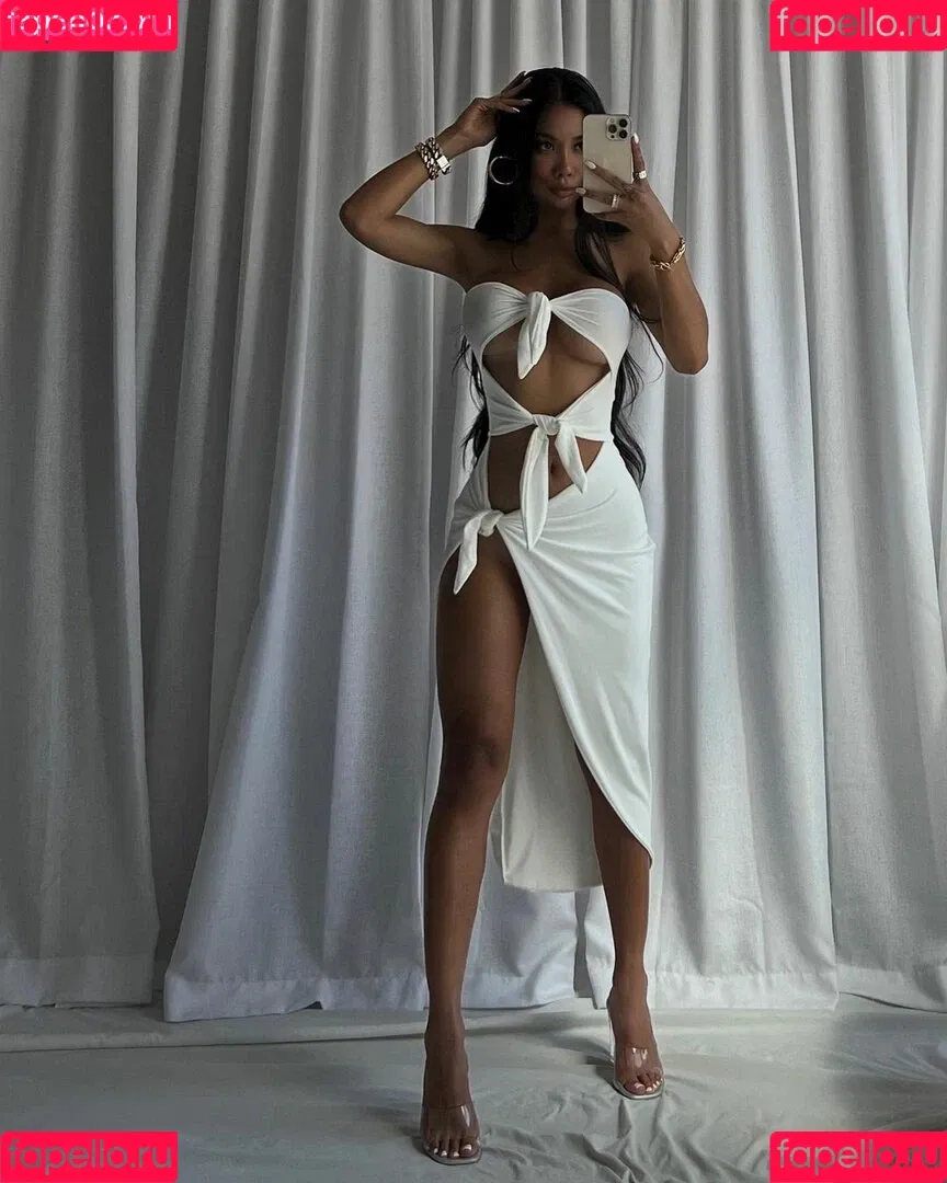 gold.gypsy Onlyfans Photo Gallery 