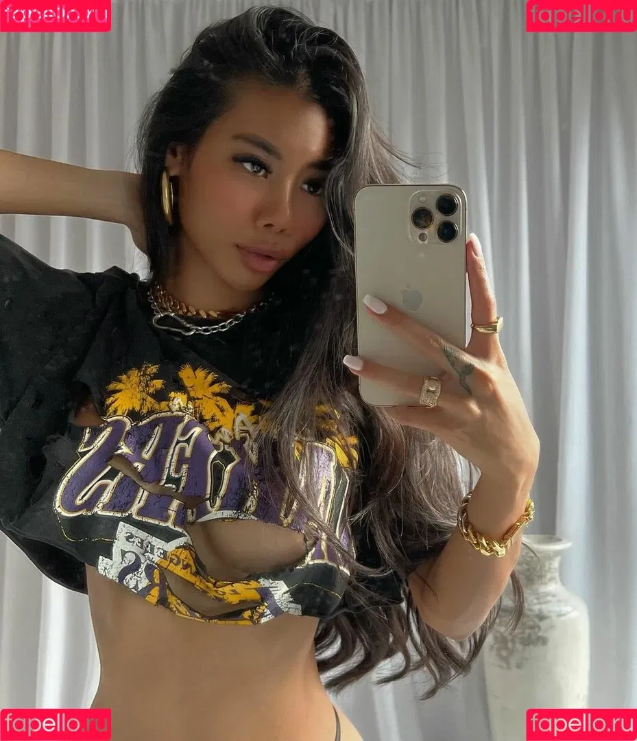 gold.gypsy Onlyfans Photo Gallery 
