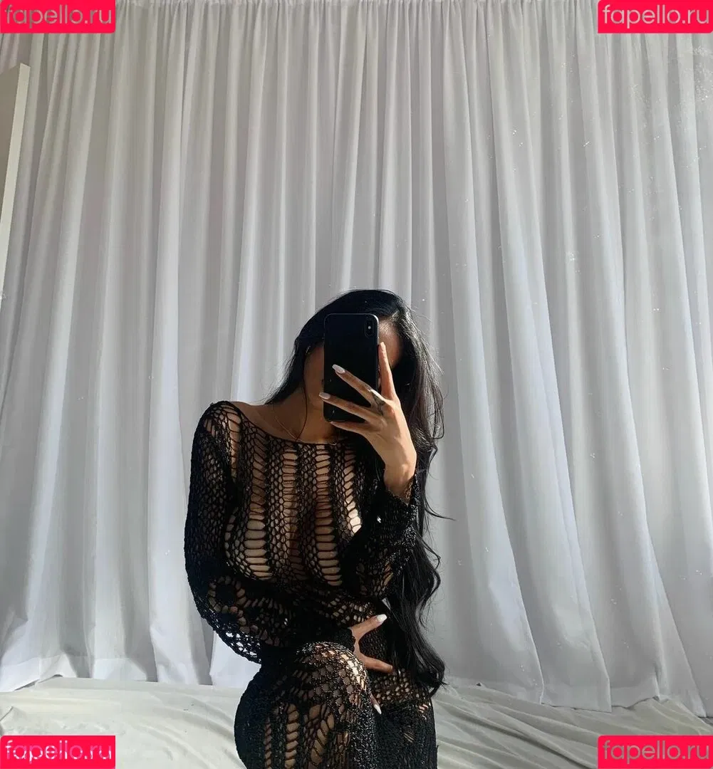 gold.gypsy Onlyfans Photo Gallery 