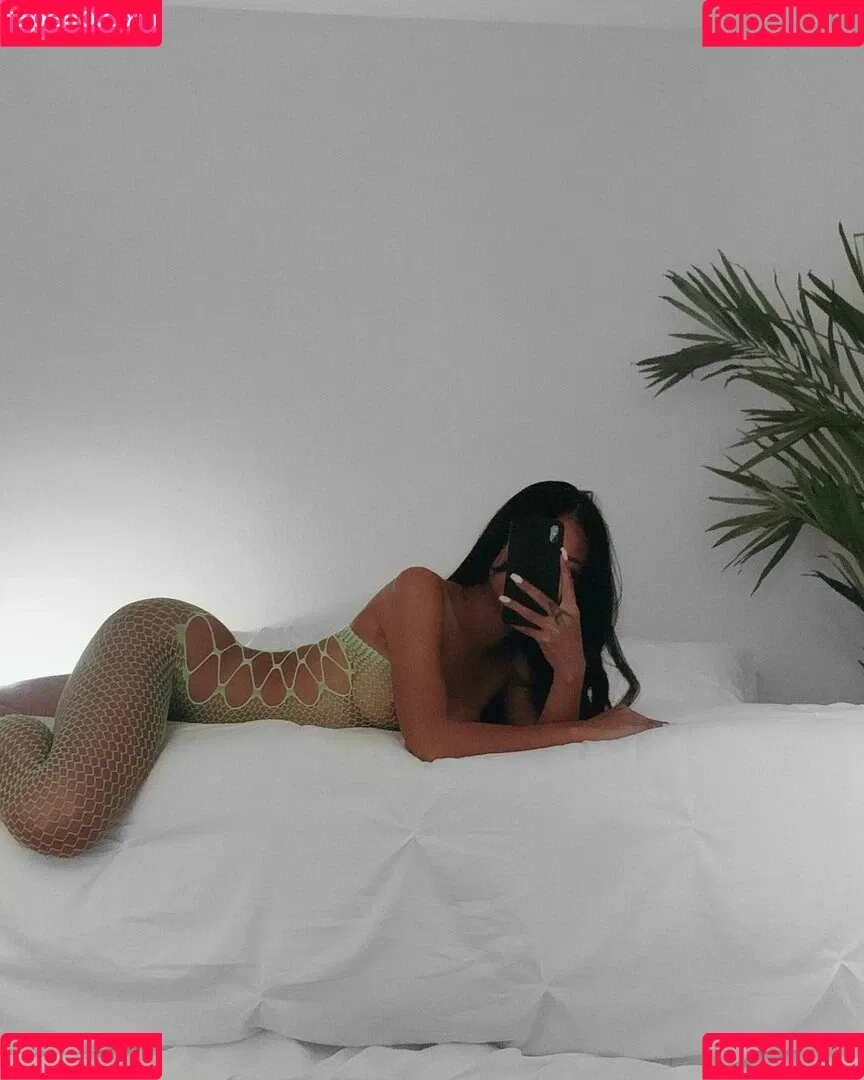gold.gypsy Onlyfans Photo Gallery 