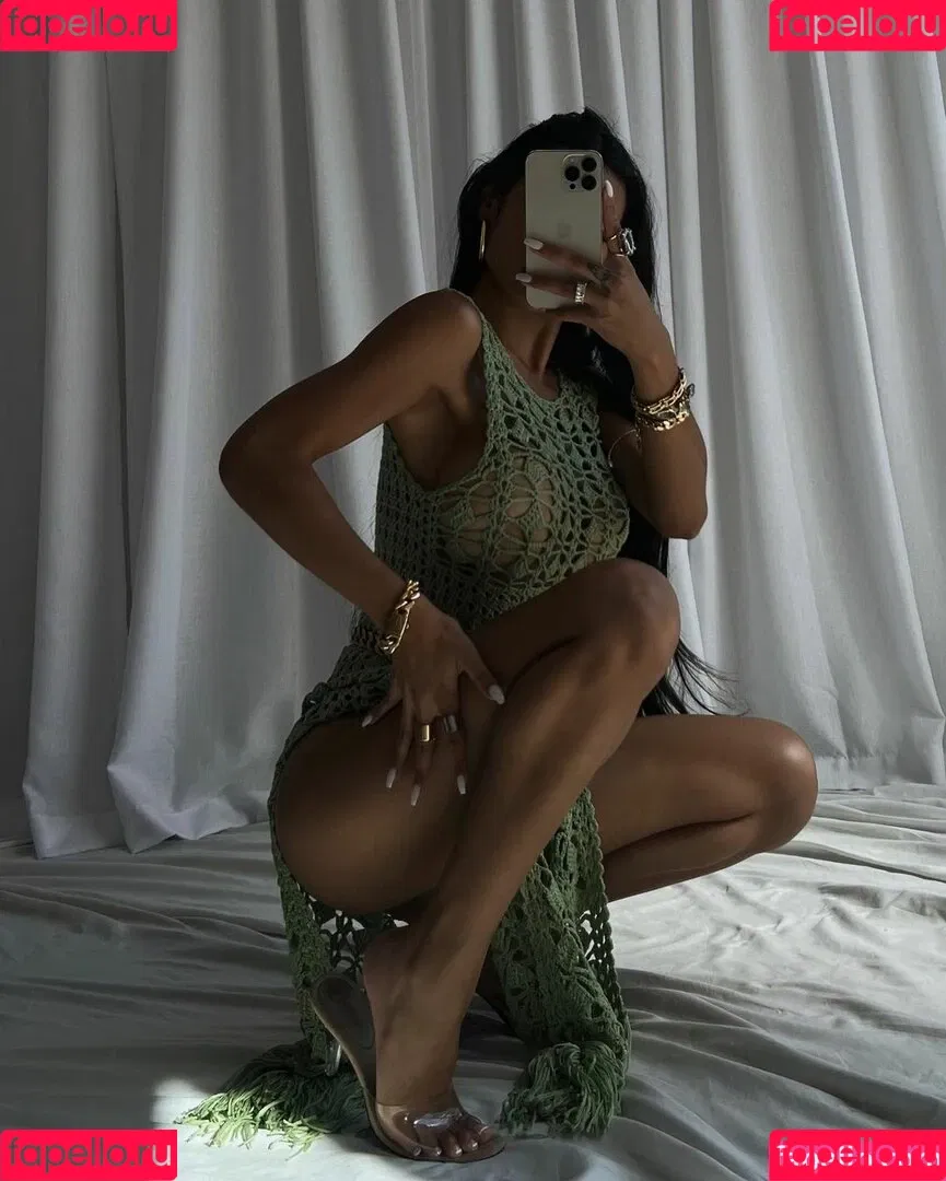 gold.gypsy Onlyfans Photo Gallery 