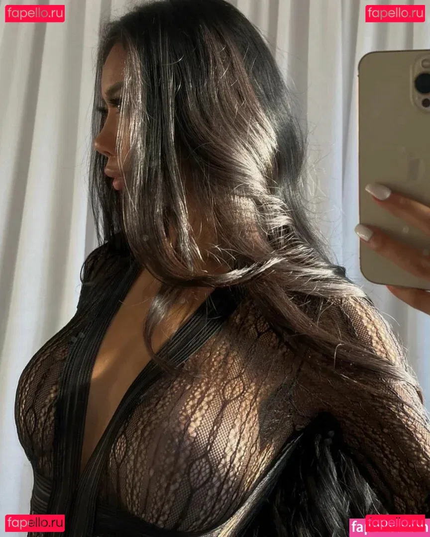 gold.gypsy Onlyfans Photo Gallery 