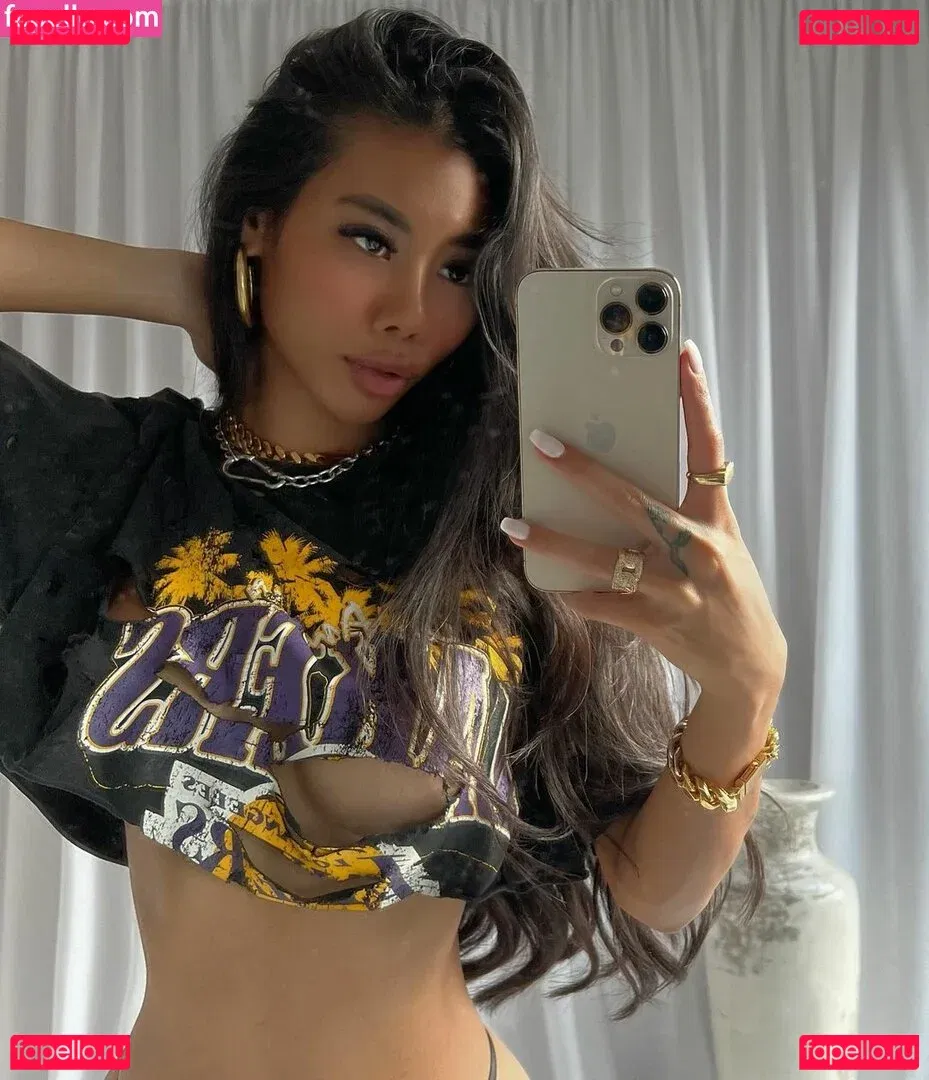 gold.gypsy Onlyfans Photo Gallery 