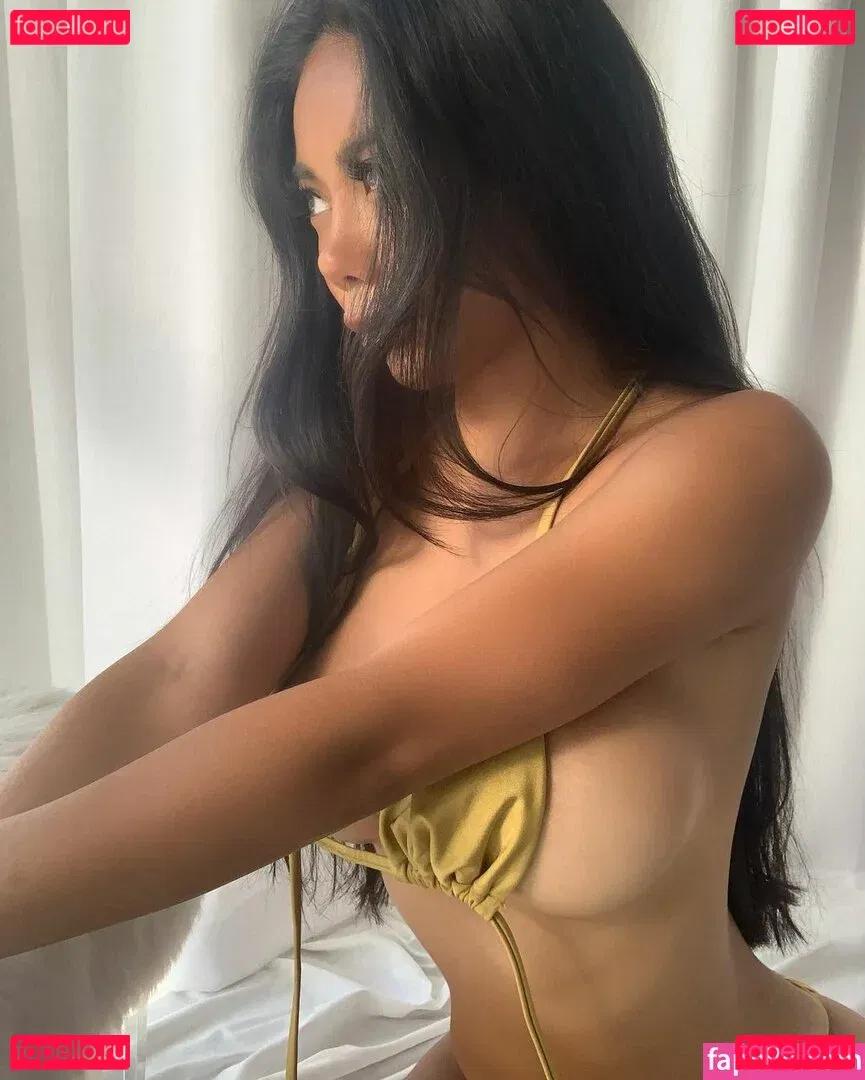 gold.gypsy Onlyfans Photo Gallery 