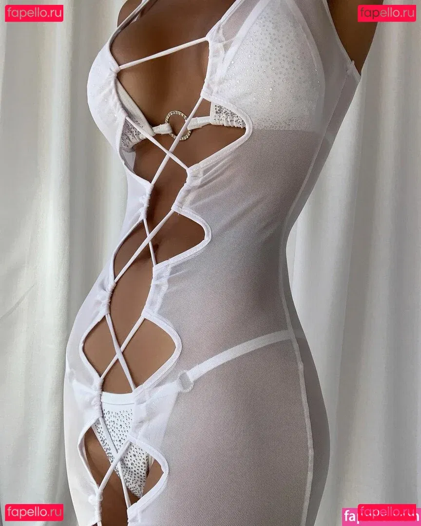 gold.gypsy Onlyfans Photo Gallery 