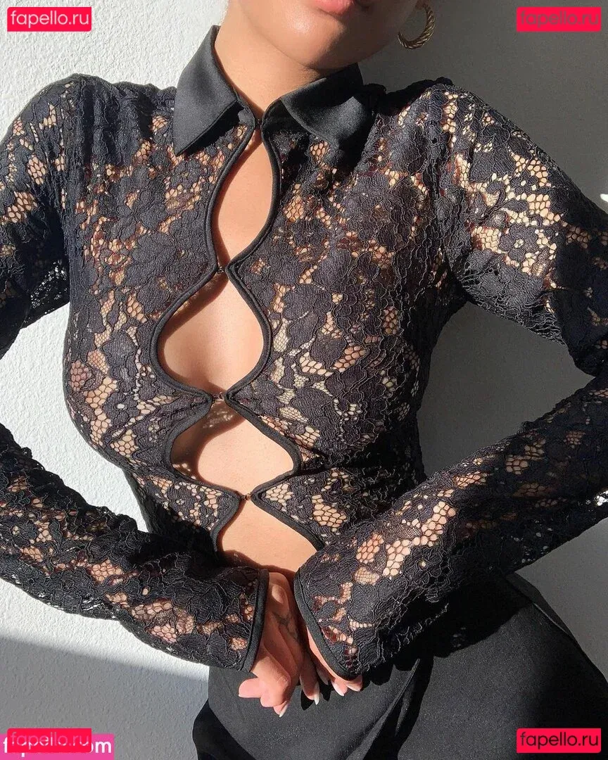 gold.gypsy Onlyfans Photo Gallery 