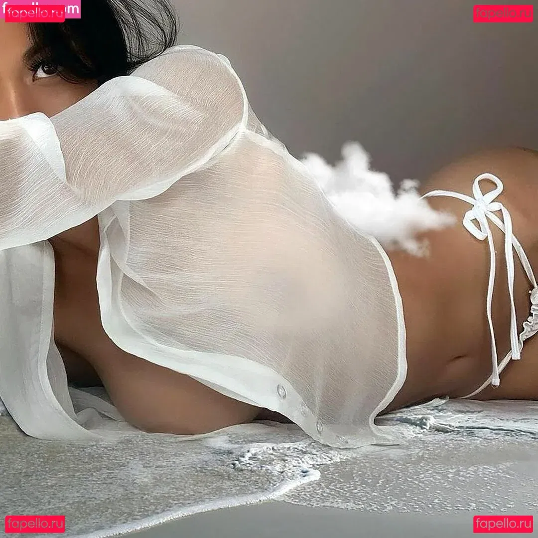 gold.gypsy Onlyfans Photo Gallery 