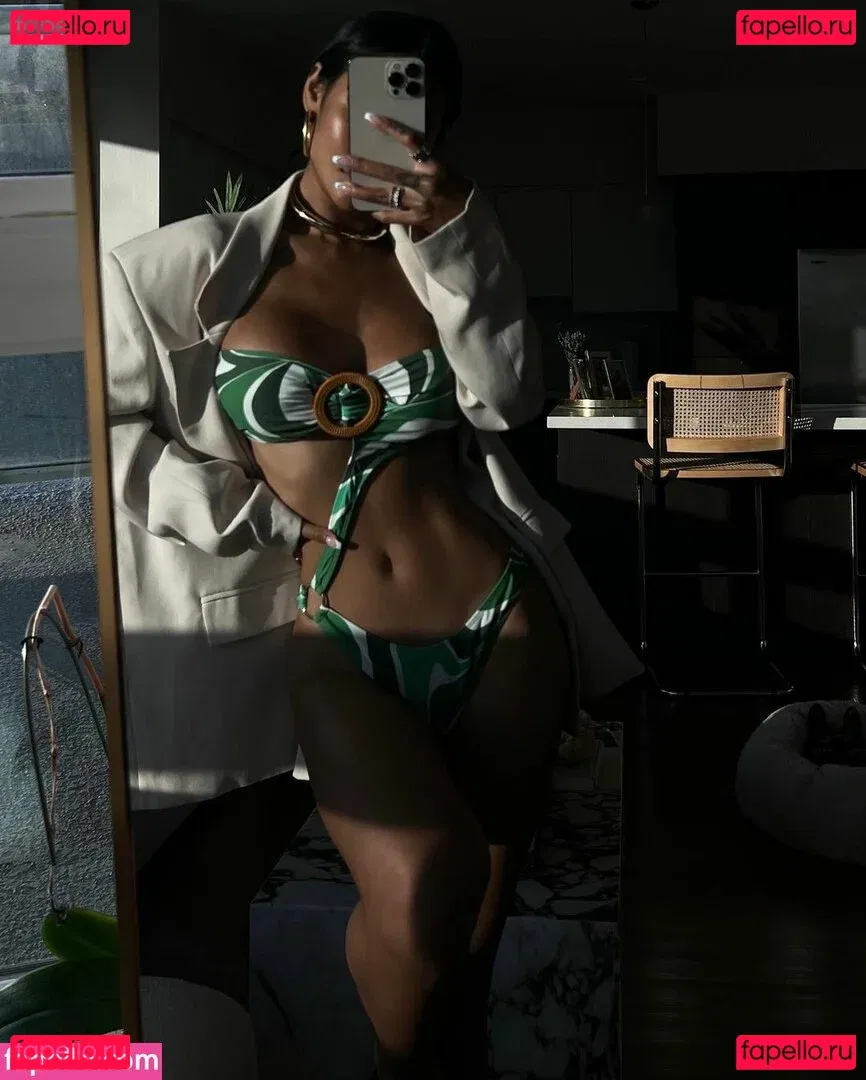 gold.gypsy Onlyfans Photo Gallery 