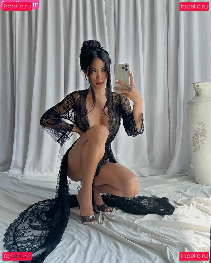 gold.gypsy Onlyfans Photo Gallery 