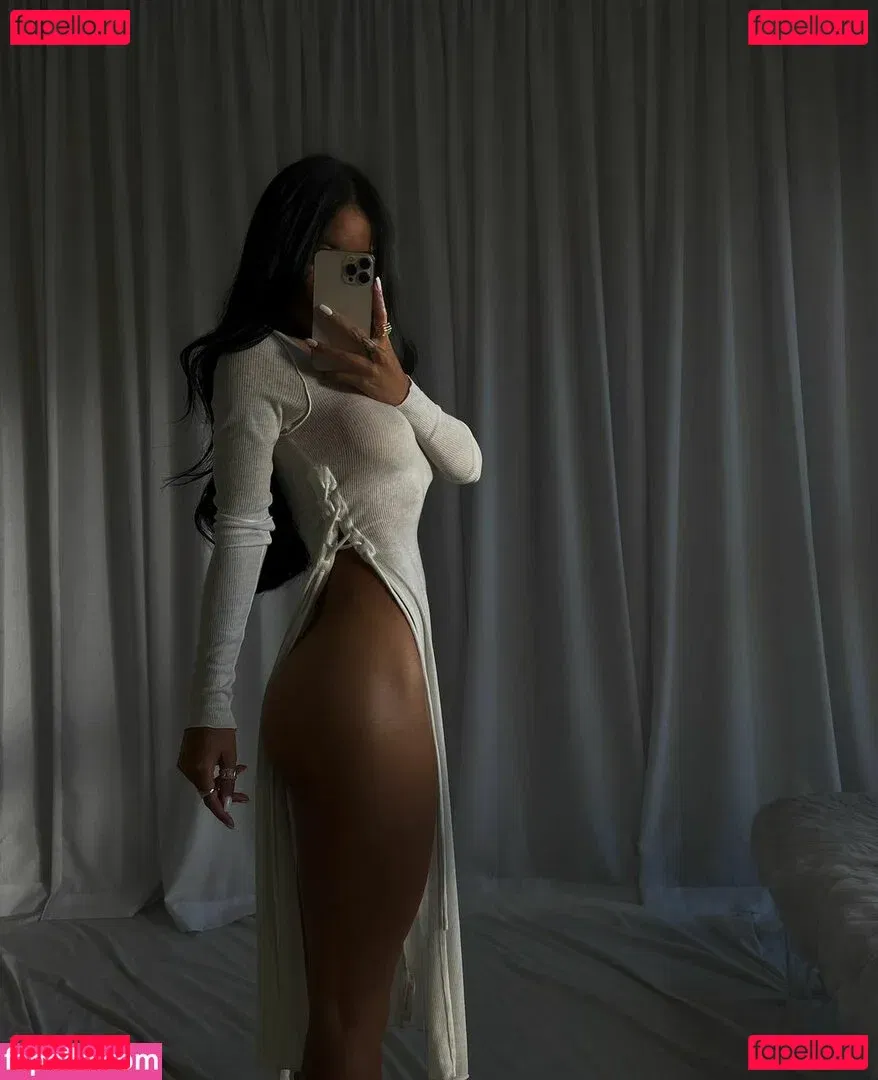 gold.gypsy Onlyfans Photo Gallery 