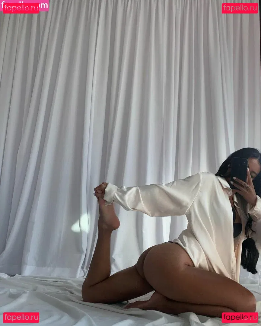 gold.gypsy Onlyfans Photo Gallery 