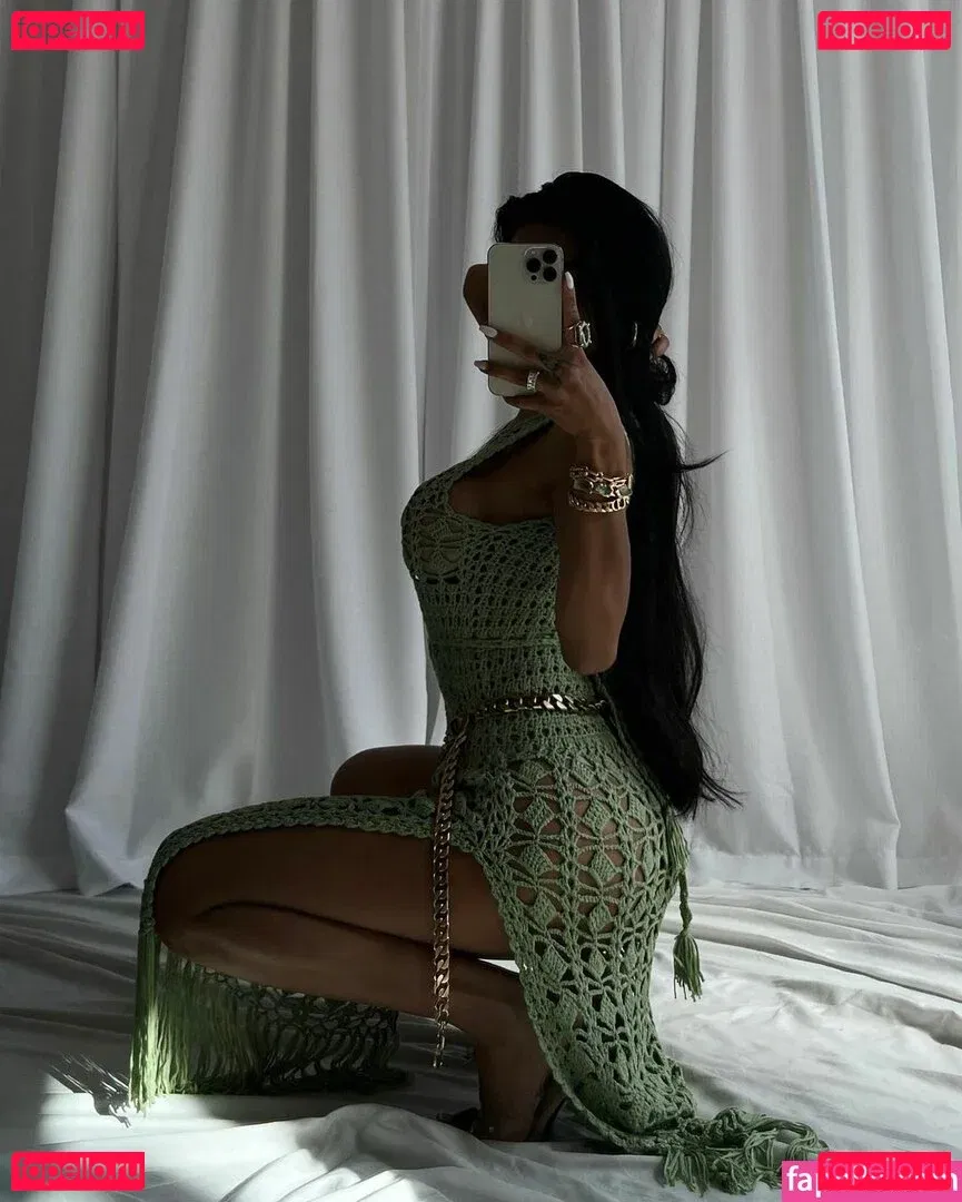 gold.gypsy Onlyfans Photo Gallery 