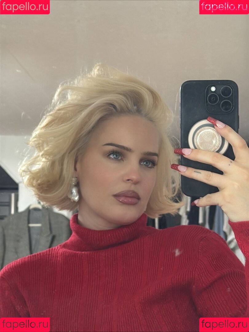 ayanami_reii Onlyfans Photo Gallery 