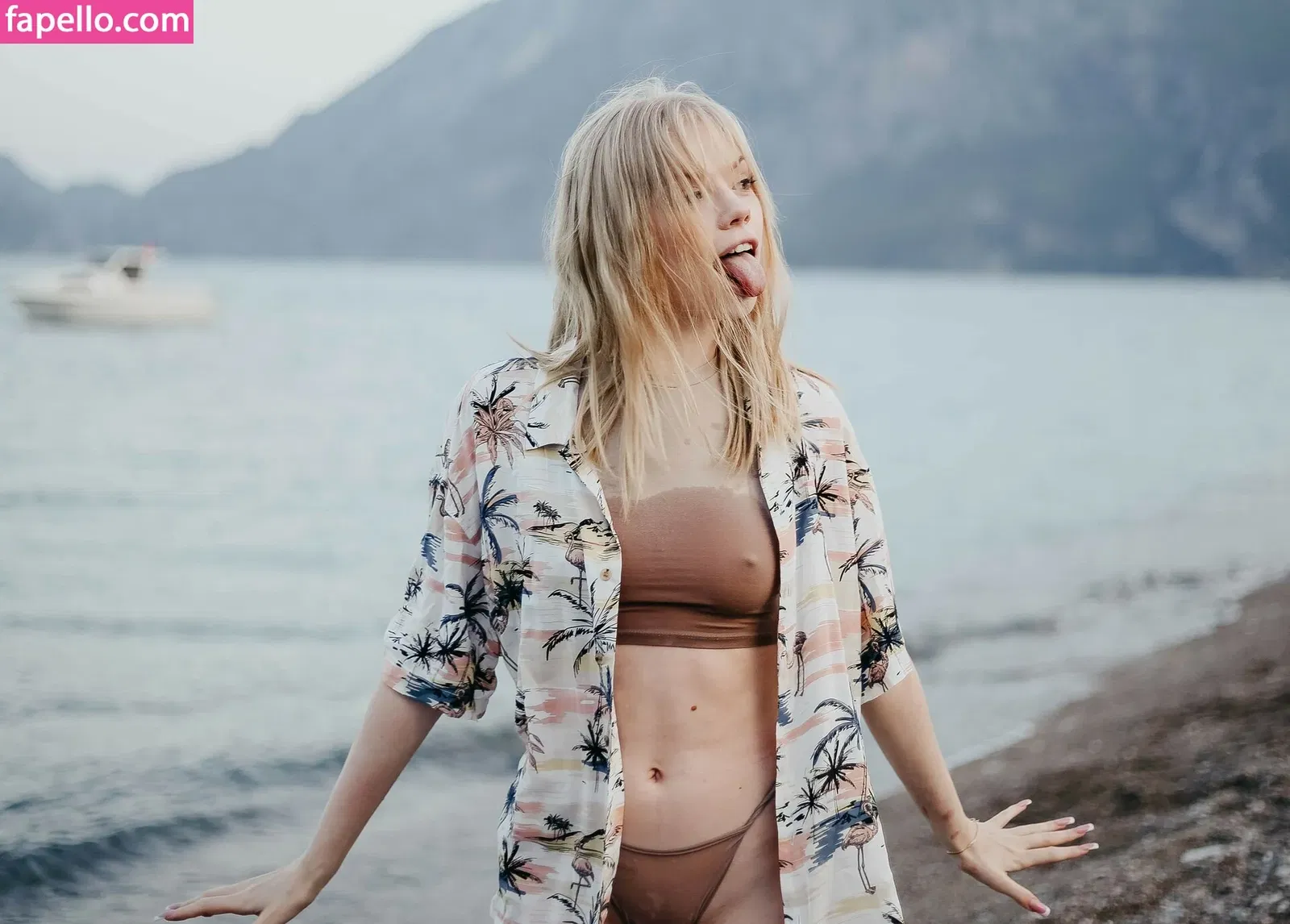 Sonyaplush Onlyfans Photo Gallery 