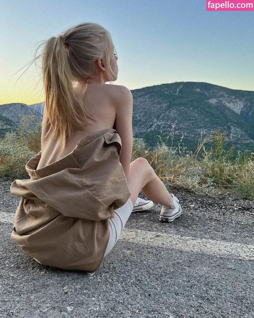 Sonyaplush Onlyfans Photo Gallery 